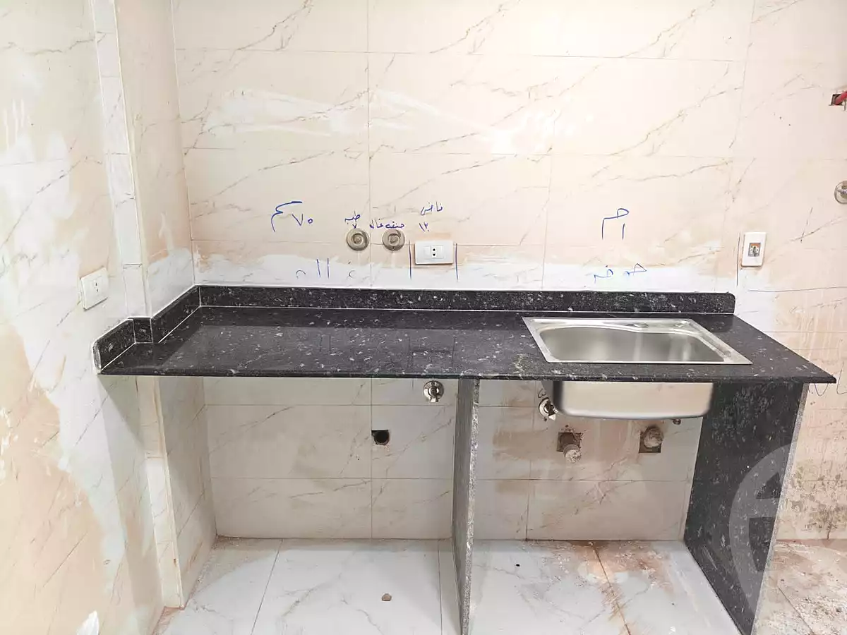 https://aqarmap.com.eg/en/listing/7371318-for-rent-cairo-new-cairo-compounds-mivida-mivida-business-park-emaar