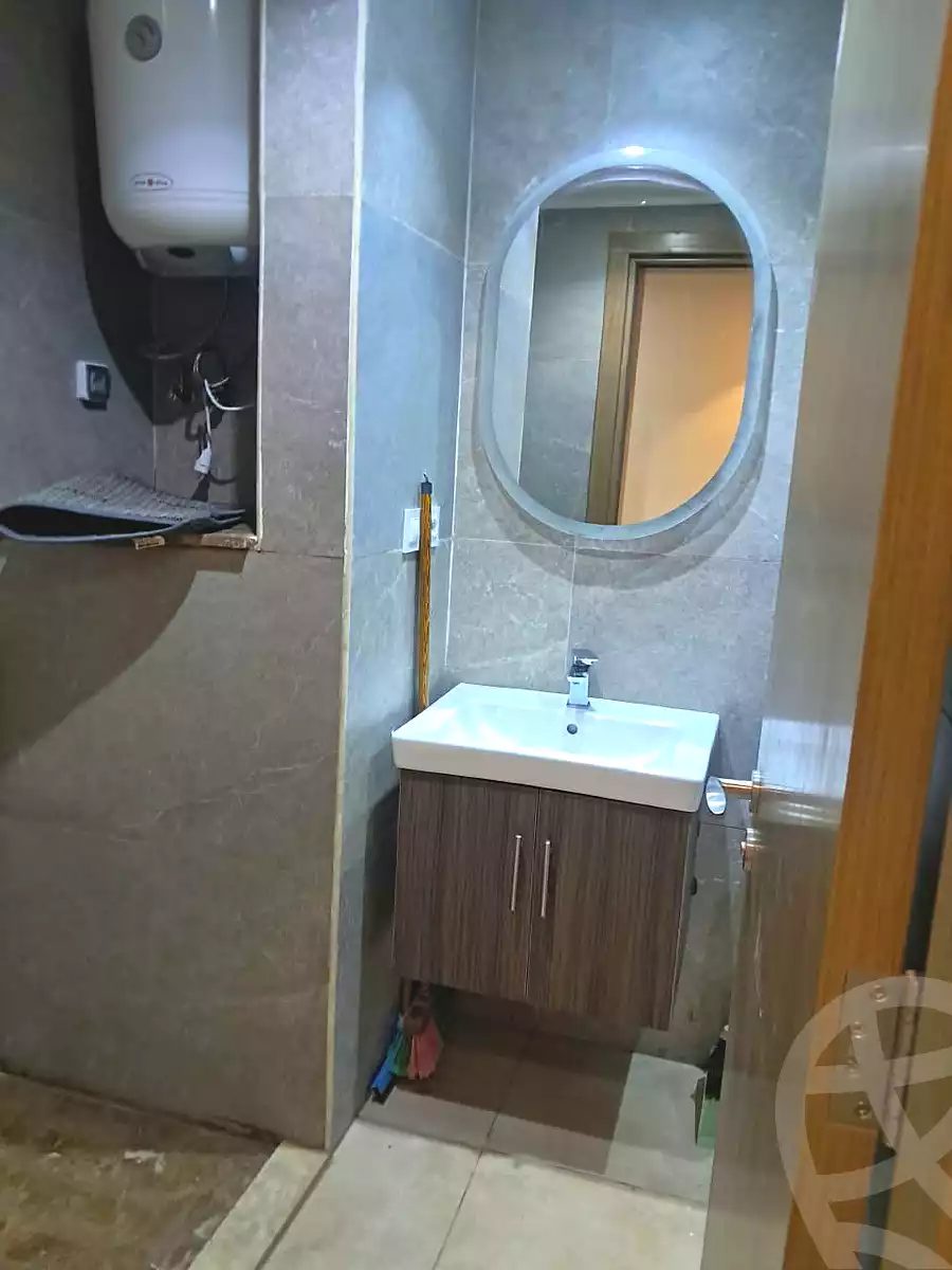 https://aqarmap.com.eg/ar/listing/7371325-for-rent-cairo-el-sheikh-zayed-city-compounds-zyd-wr-llttwyr-z-tower