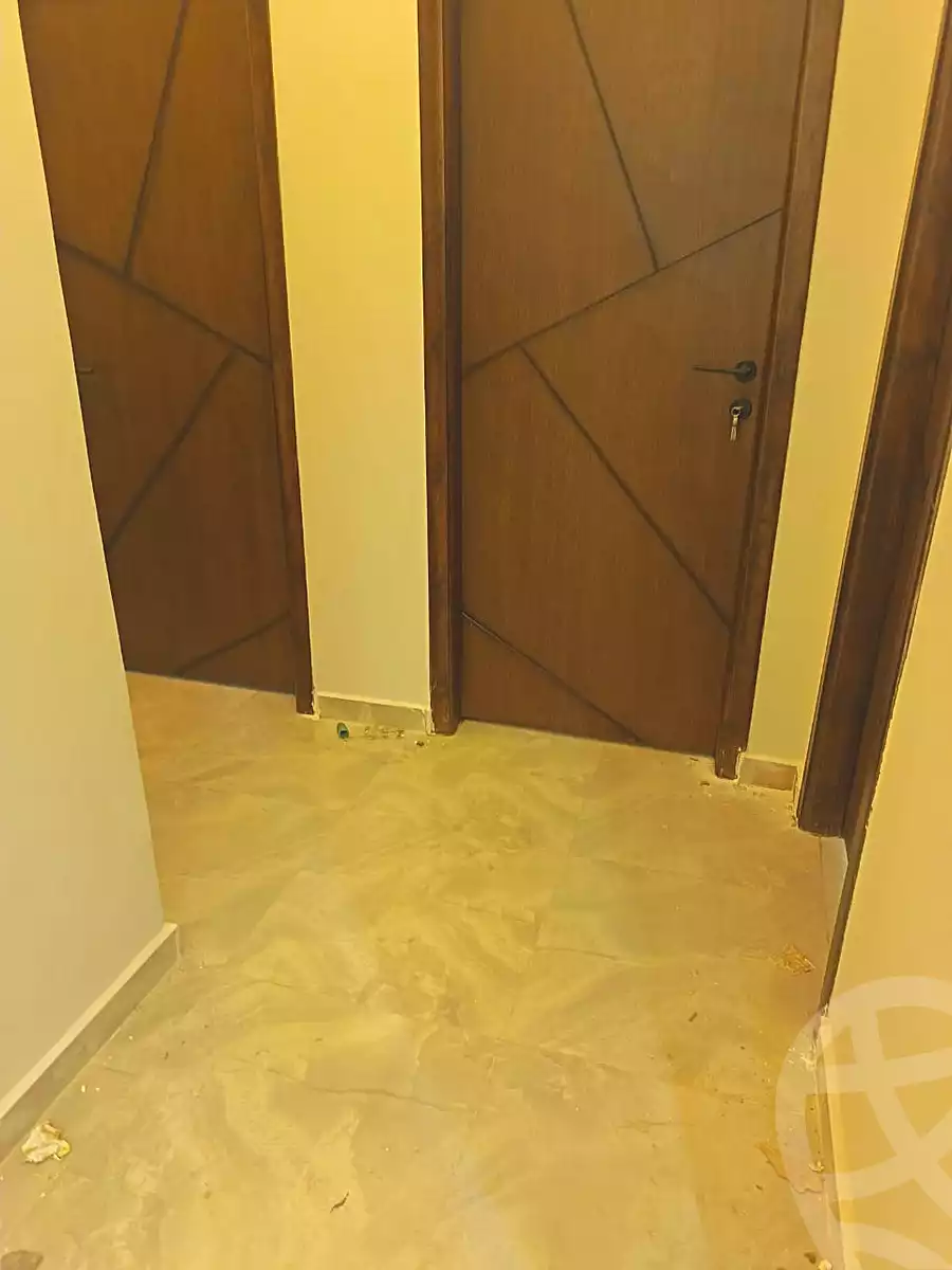 https://aqarmap.com.eg/en/listing/7371381-for-rent-cairo-new-cairo-compounds-dobat-el-modaraat-compound-deraa-misr