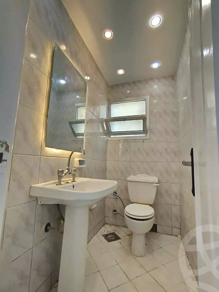 https://aqarmap.com.eg/en/listing/7371758-for-sale-alexandria-al-agamy-shataa-el-nakheel