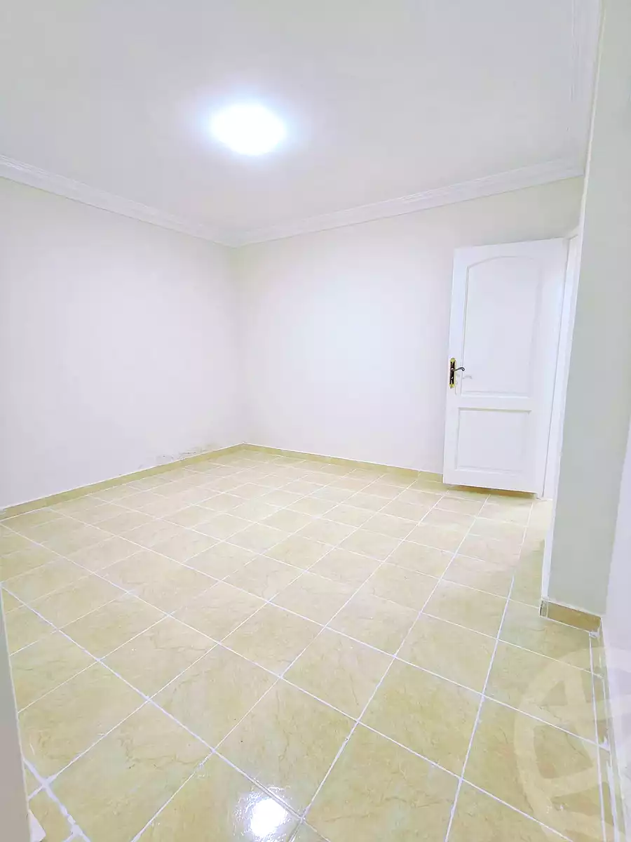 https://aqarmap.com.eg/ar/listing/7371767-for-sale-alexandria-al-agamy-shataa-el-nakheel