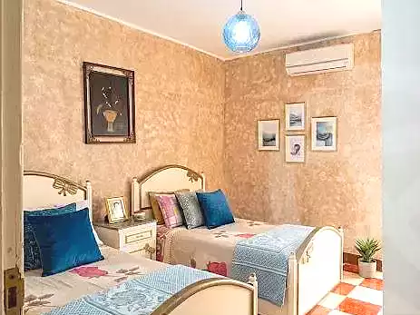 https://aqarmap.com.eg/en/listing/7371761-for-rent-cairo-downtown-el-qasr-el-ayni