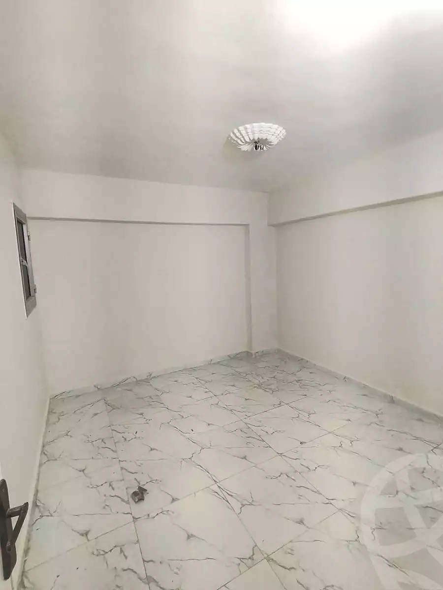 https://aqarmap.com.eg/ar/listing/7371880-for-rent-cairo-ain-shams-ain-shams-el-sharkia-el-eshrein-stt