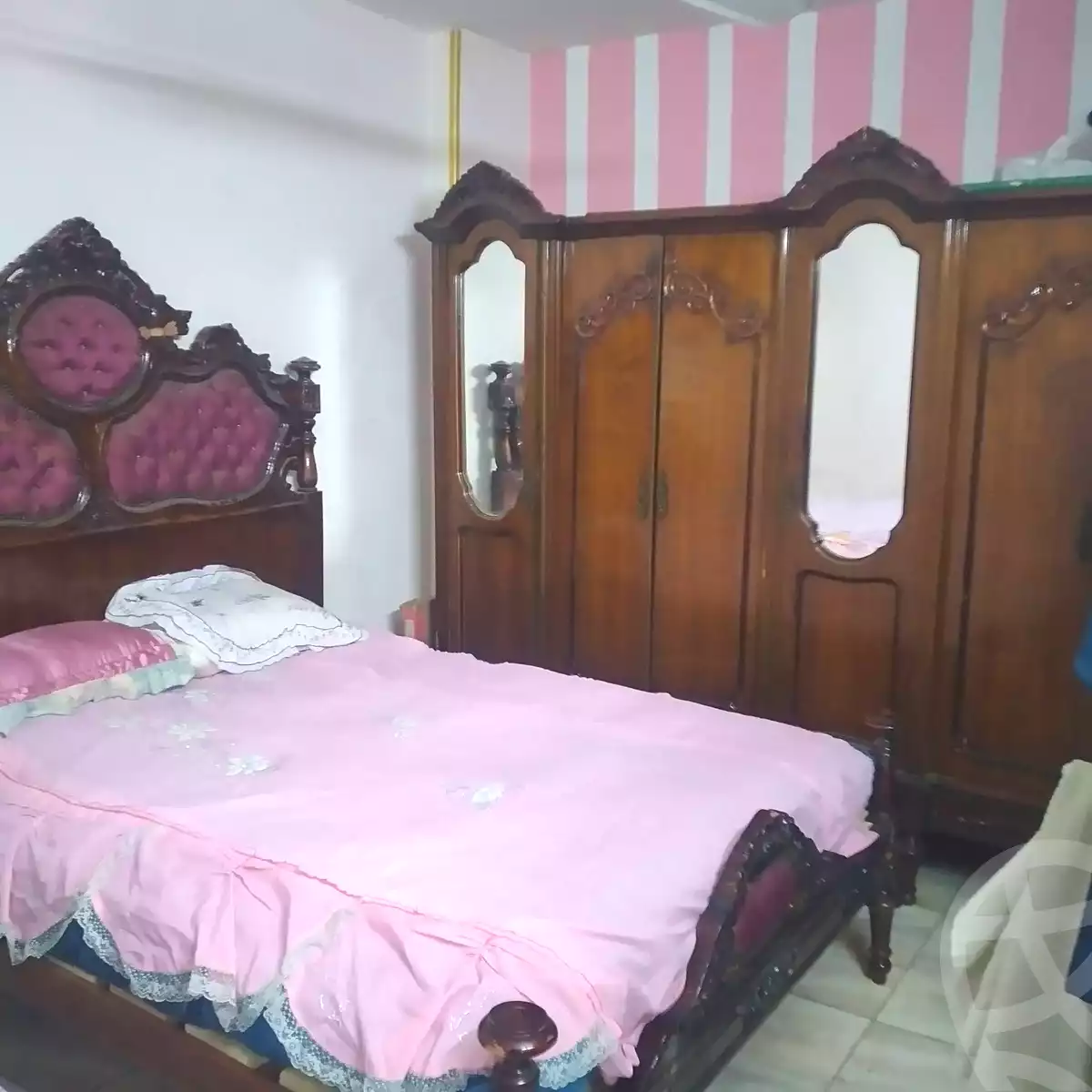 https://aqarmap.com.eg/en/listing/7372169-for-rent-cairo-faisal-kafr-tohormos-queen-nazli-st