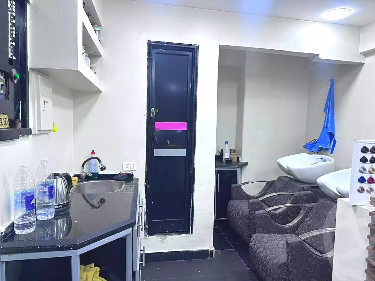 https://aqarmap.com.eg/ar/listing/7373351-for-sale-alexandria-el-asafra-shr-45