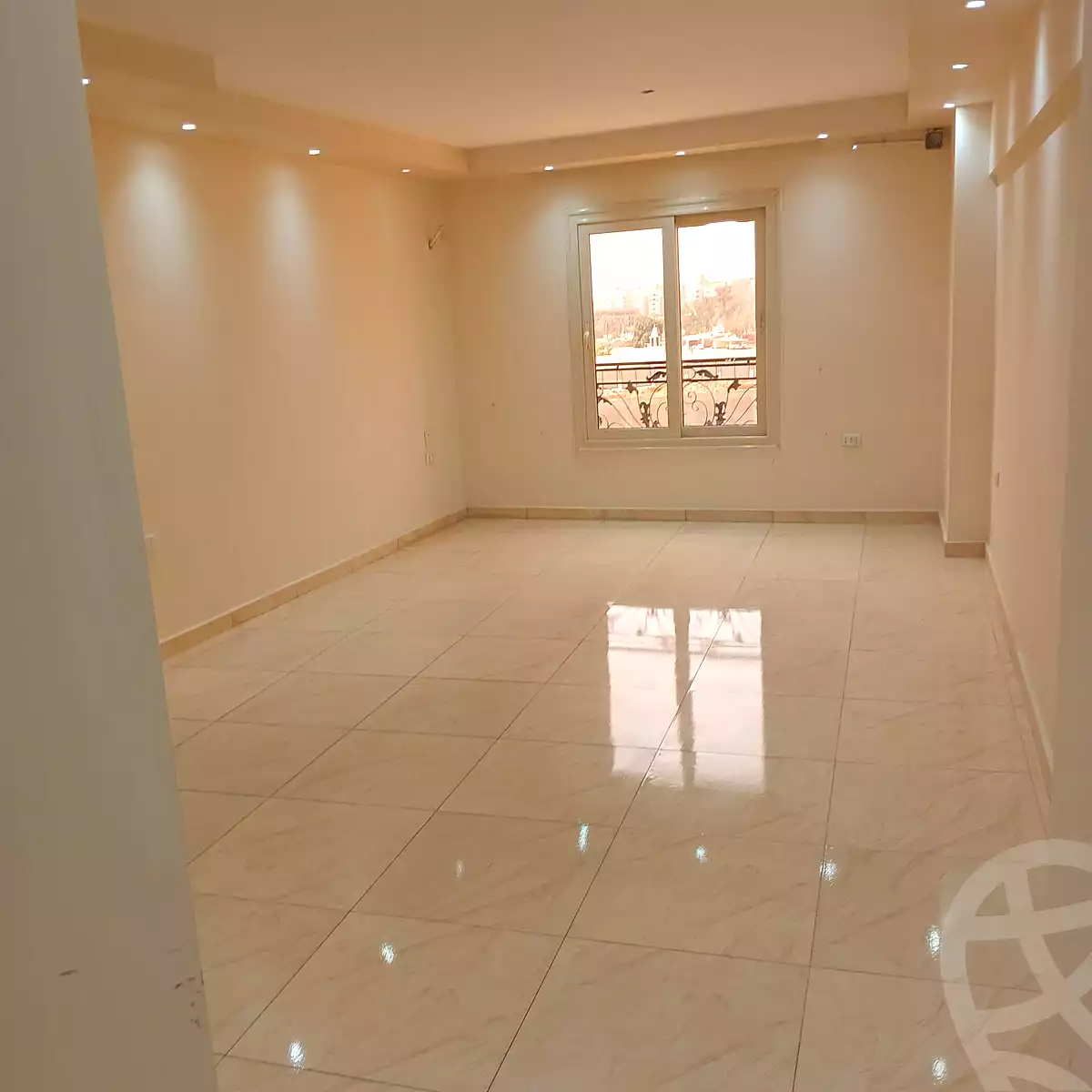 https://aqarmap.com.eg/en/listing/7373715-for-rent-cairo-el-maadi-zahraa-el-maadi-shr-krfwr-lryysy