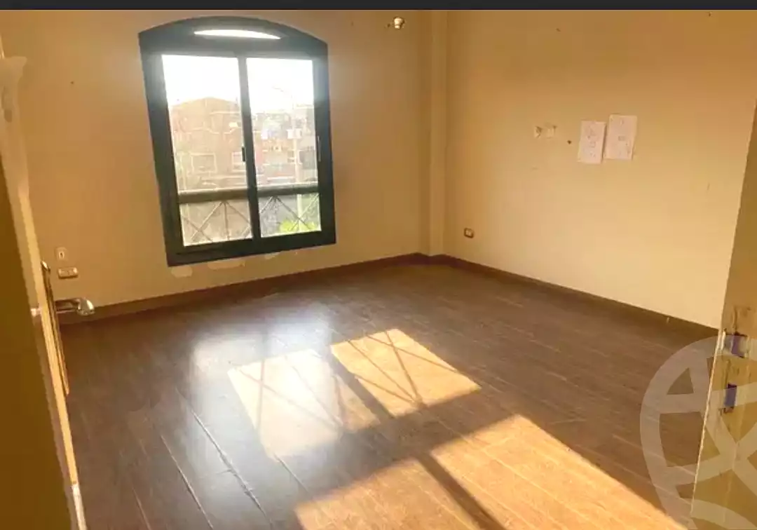 https://aqarmap.com.eg/ar/listing/7373813-for-sale-cairo-new-cairo-compounds-zizinia-city