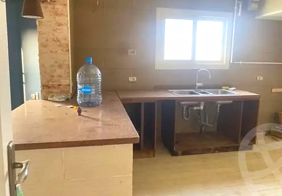 https://aqarmap.com.eg/ar/listing/7373813-for-sale-cairo-new-cairo-compounds-zizinia-city