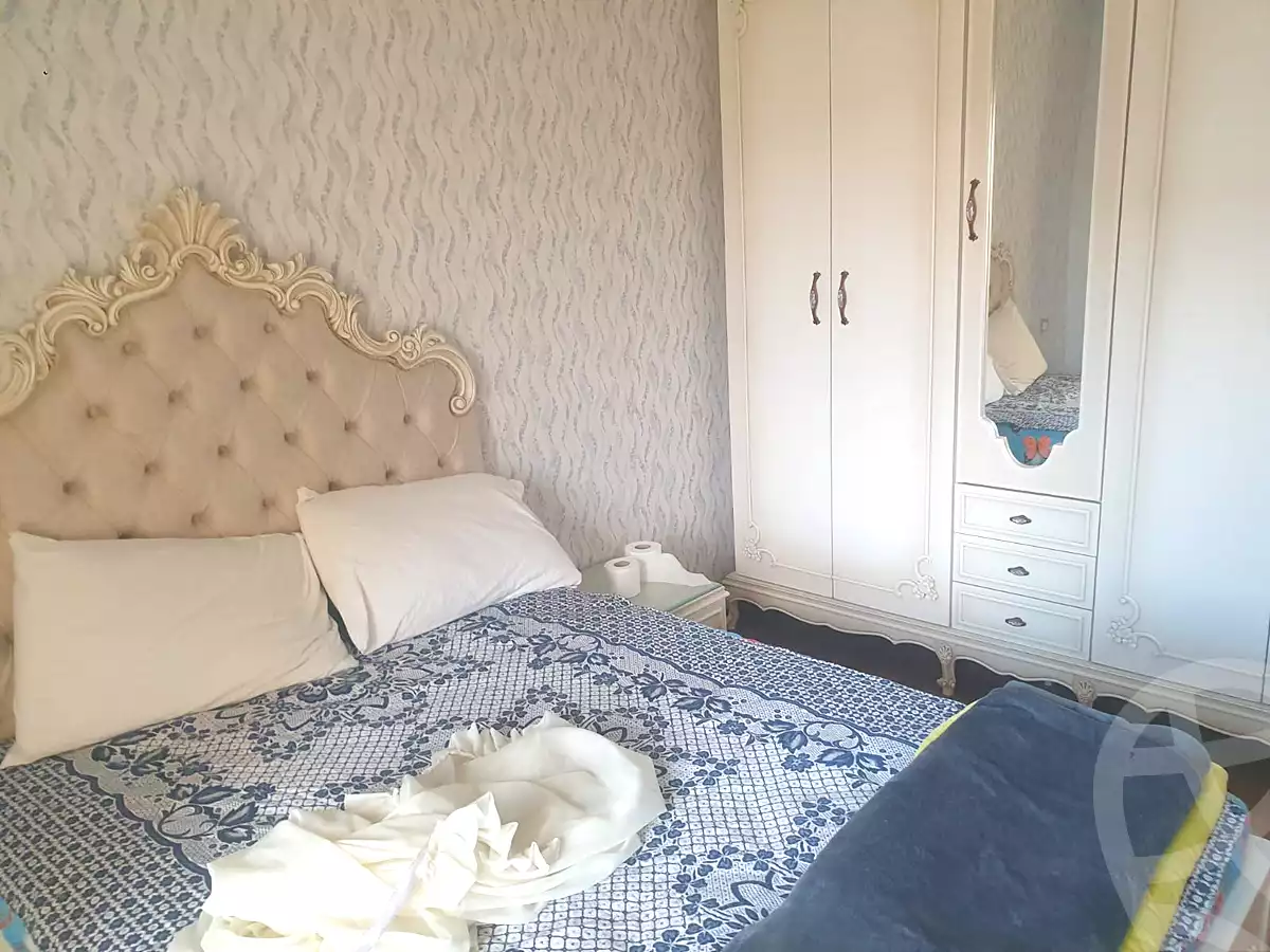 https://aqarmap.com.eg/ar/listing/7373867-for-sale-cairo-el-sheikh-zayed-city-compounds-hadayek-el-mohandiseen