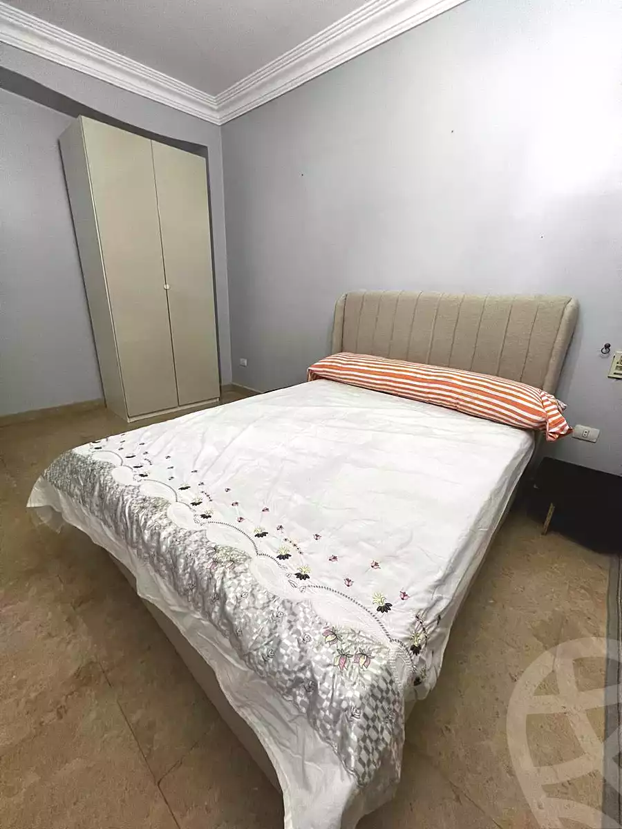 https://aqarmap.com.eg/en/listing/7373875-for-rent-cairo-el-sheikh-zayed-city-el-hay-el-khames-lhy-lkhms