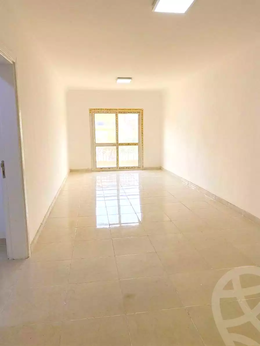 https://aqarmap.com.eg/en/listing/7373883-for-rent-cairo-new-cairo-compounds-mivida-mivida-business-park-emaar
