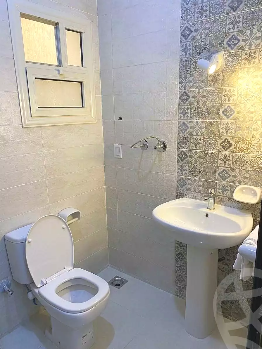 https://aqarmap.com.eg/en/listing/7373883-for-rent-cairo-new-cairo-compounds-mivida-mivida-business-park-emaar