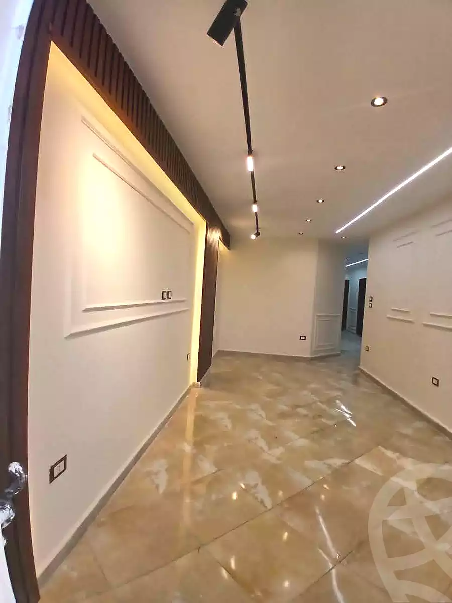 https://aqarmap.com.eg/en/listing/7373929-for-sale-alexandria-al-agamy-lbytsh