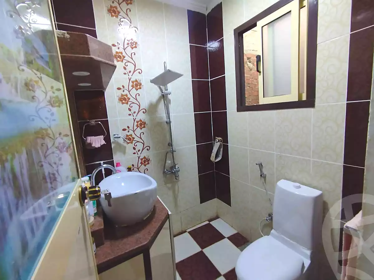 https://aqarmap.com.eg/en/listing/7373972-for-sale-alexandria-al-agamy-el-hanouvel