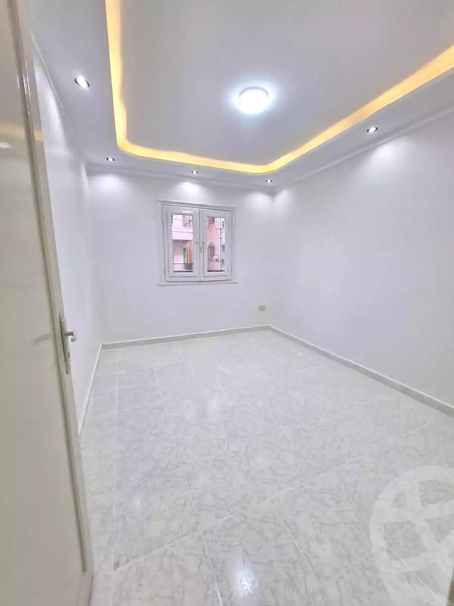 https://aqarmap.com.eg/en/listing/7373995-for-sale-alexandria-al-agamy-shataa-el-nakheel