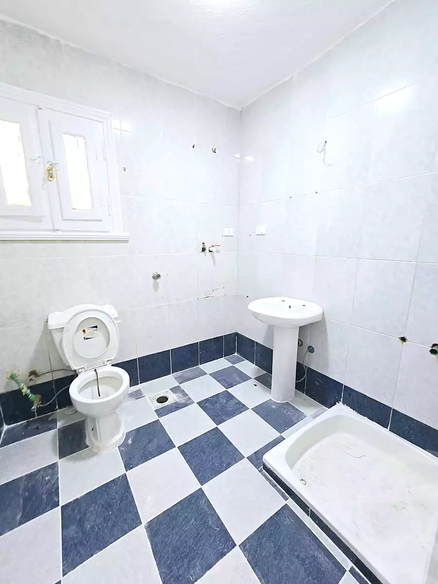 https://aqarmap.com.eg/en/listing/7374222-for-sale-alexandria-al-agamy-shataa-el-nakheel