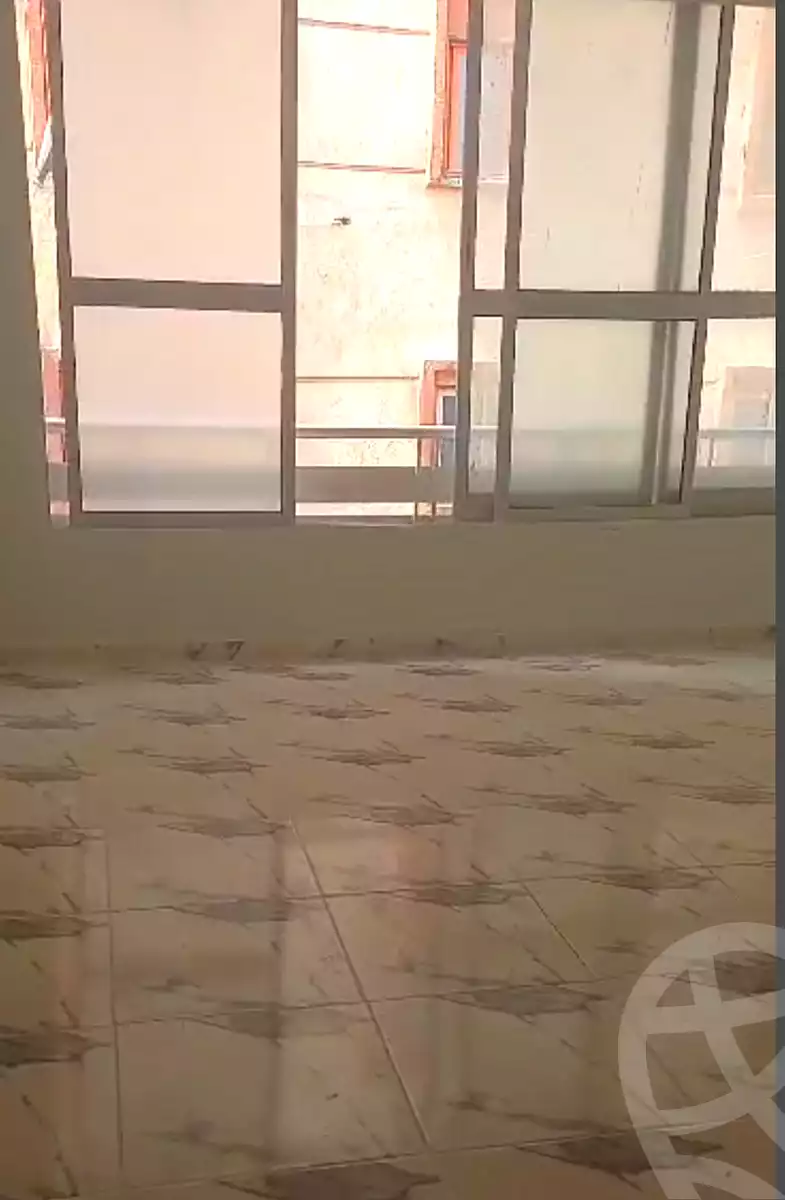 https://aqarmap.com.eg/ar/listing/7374658-for-sale-alexandria-al-agamy-el-hanouvel