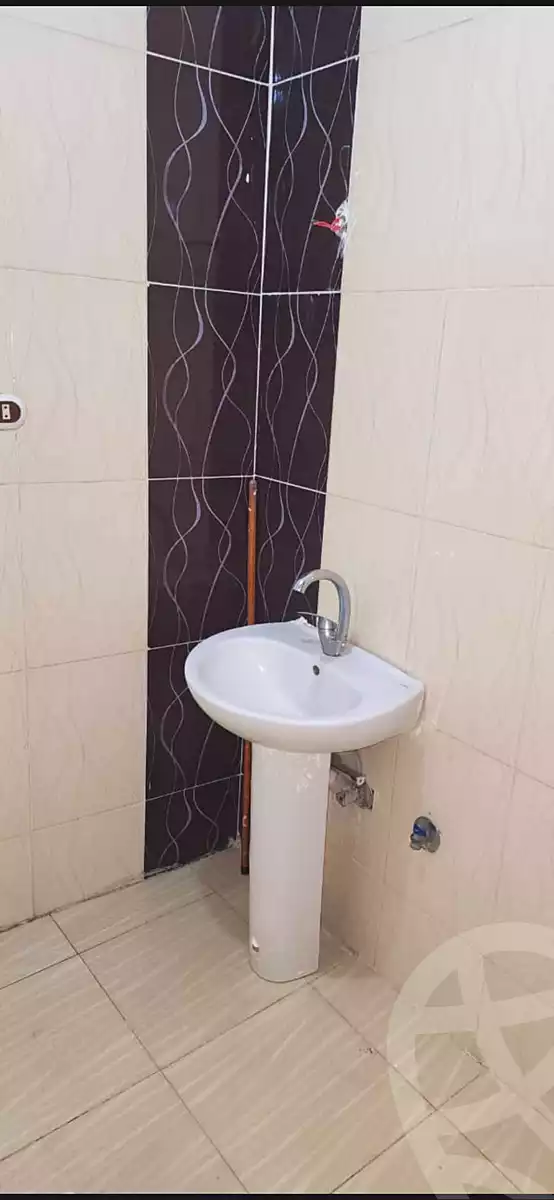 https://aqarmap.com.eg/ar/listing/7374666-for-sale-alexandria-al-agamy-bw-ywsf