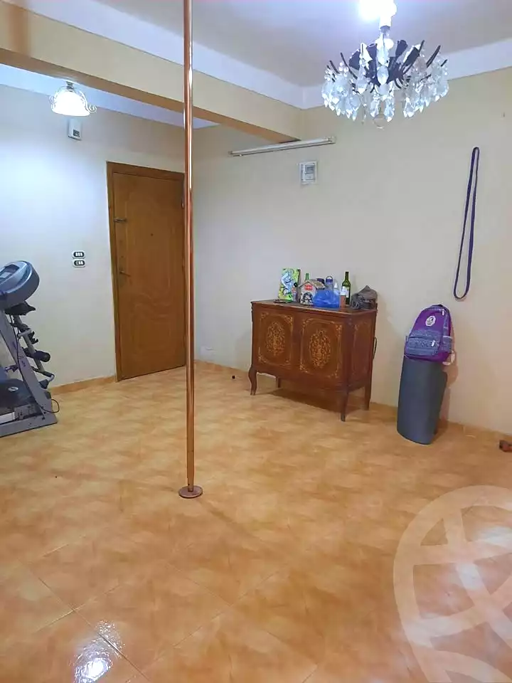 https://aqarmap.com.eg/ar/listing/7374727-for-sale-alexandria-sydy-bshr-sydy-bshr-bhry-shr-mhmwd-l-yswy
