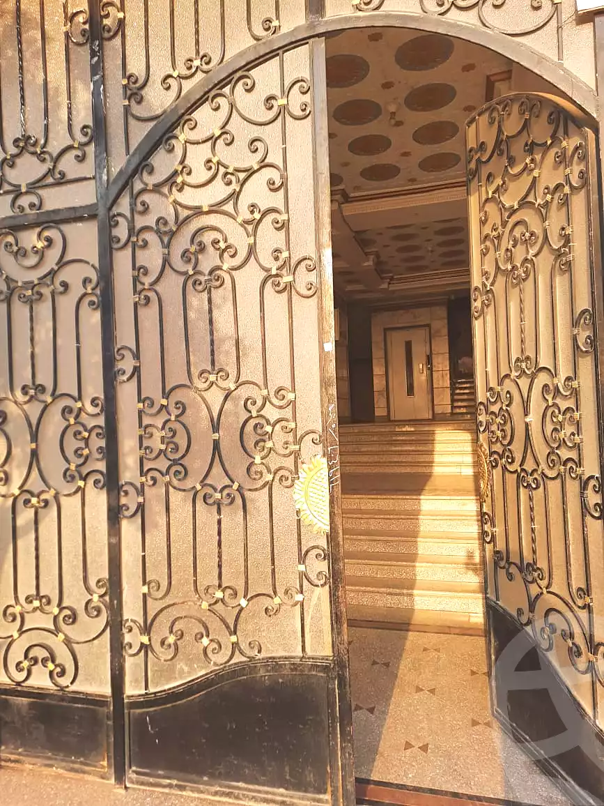 https://aqarmap.com.eg/ar/listing/7374906-for-sale-cairo-faisal-el-matbeaa-amr-ibn-al-aas-st