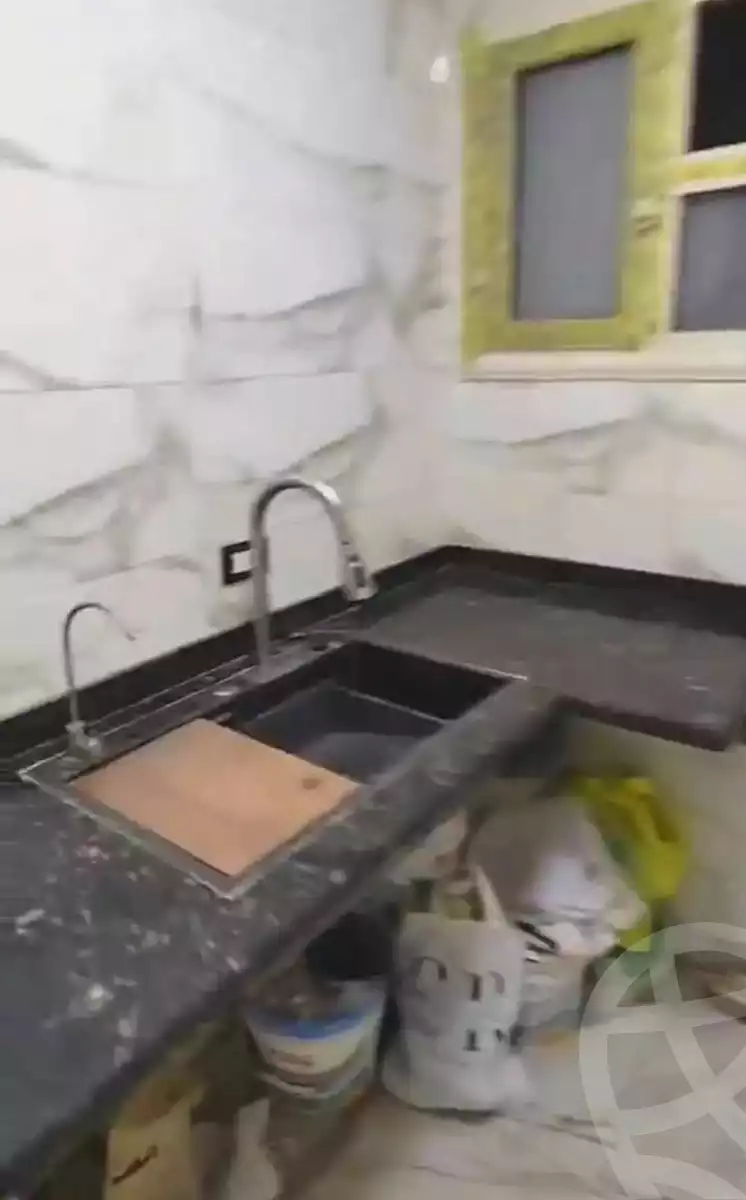 https://aqarmap.com.eg/ar/listing/7375814-for-rent-alexandria-new-miami-eskot