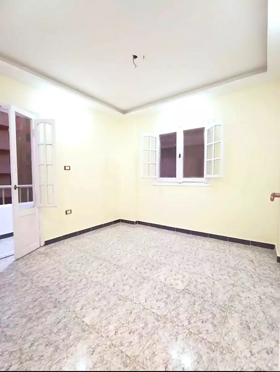 https://aqarmap.com.eg/ar/listing/7375834-for-sale-alexandria-al-agamy-shataa-el-nakheel