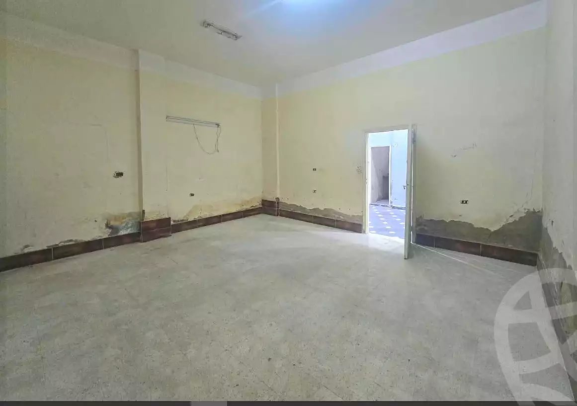 https://aqarmap.com.eg/en/listing/7376396-for-sale-cairo-helwan-helwan-el-sharkeya-khesro-basha-st
