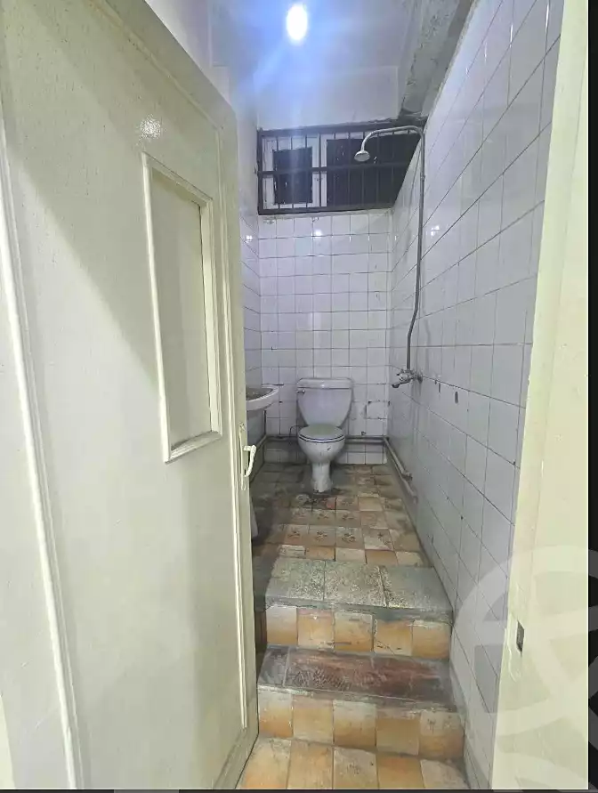 https://aqarmap.com.eg/en/listing/7376396-for-sale-cairo-helwan-helwan-el-sharkeya-khesro-basha-st