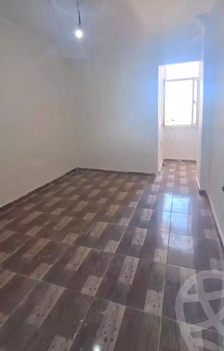 https://aqarmap.com.eg/ar/listing/7377154-for-sale-alexandria-el-asafra-l-sfr-bhry