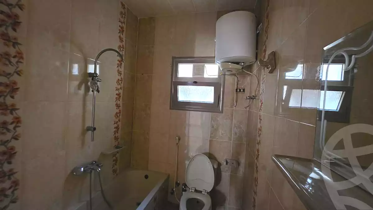 https://aqarmap.com.eg/ar/listing/7377288-for-rent-cairo-new-cairo-ganob-el-akadamiya-south-academy-a-zaid-ebn-haretha-st