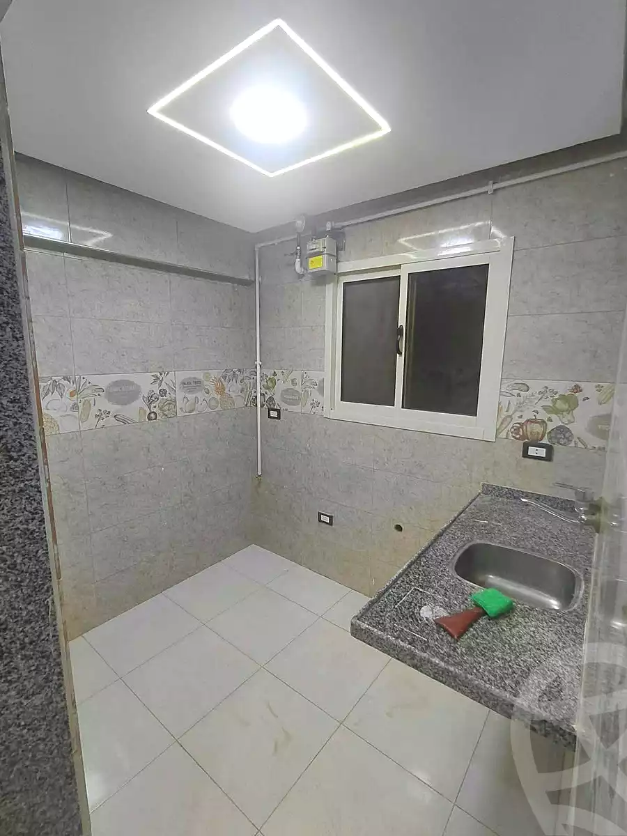 https://aqarmap.com.eg/ar/listing/7377338-for-sale-alexandria-el-asafra-l-sfr-bhry-atlas-st