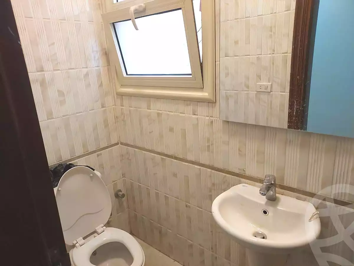 https://aqarmap.com.eg/ar/listing/7377345-for-rent-cairo-new-cairo-el-narges-el-narges-2-pilot-halawany-st