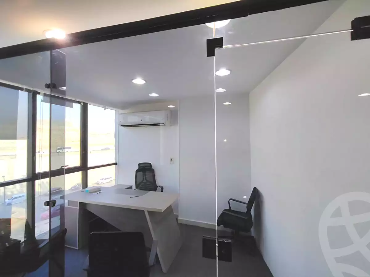 https://aqarmap.com.eg/ar/listing/7377361-for-rent-cairo-el-maadi-compounds-rayhanah-plaza