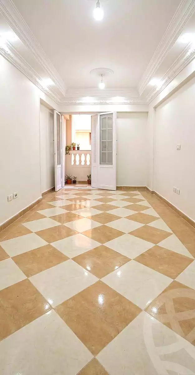 https://aqarmap.com.eg/ar/listing/7377511-for-sale-alexandria-sydy-bshr-sydy-bshr-bhry-gamal-abd-el-nasir-st
