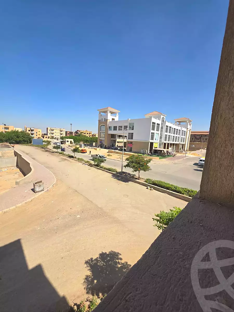 https://aqarmap.com.eg/ar/listing/7378372-for-sale-cairo-6th-of-october-hadaeq-october-compounds-djlh-blmz-m-mr-lmrshdy