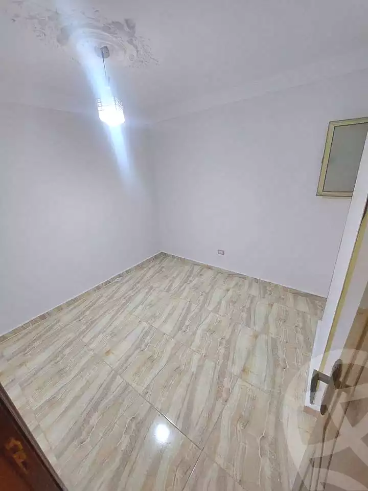 https://aqarmap.com.eg/en/listing/7379788-for-sale-alexandria-sydy-bshr-sydy-bshr-bhry-street-15