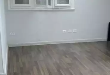 مقر إداري للإيجار - 5 غرف - بالدور 0