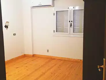 إداري للإيجار - 4 غرف - بالدور 2