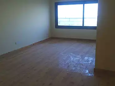 مكاتب للإيجار في ميدان لبنان، المهندسين، 330 متر