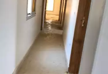 Roof For rent - 3 rooms - floor 3