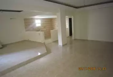 Apartments For sale - 3 rooms - floor 1