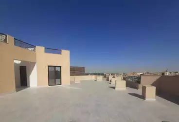 روف للإيجار - 1 غرف - بالدور 4