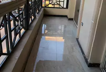 Apartments For rent - 3 rooms - floor 4