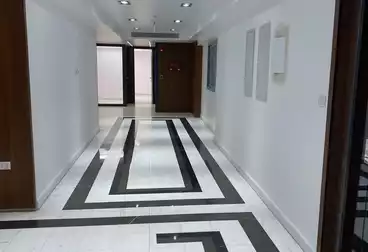 Administrative For rent - 8 rooms - floor 3