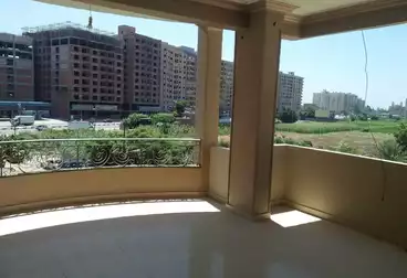 https://aqarmap.com.eg/en/listing/4050191-for-sale-gharbia-tanta-tanta-city-el-moahda-st