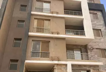 Apartments For sale - 3 rooms - floor 1