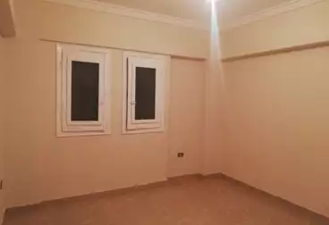 https://aqarmap.com.eg/en/listing/4883727-for-rent-cairo-new-cairo-el-ahyaa-fourth-neighborhood-street-24