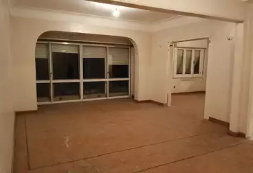 Apartments For sale - 3 rooms - floor 2
