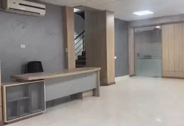 مقر إداري للإيجار - بالدور 0
