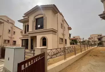 Madinaty Separate Villa for sale, villa D3, installments (receipt in 4 months)